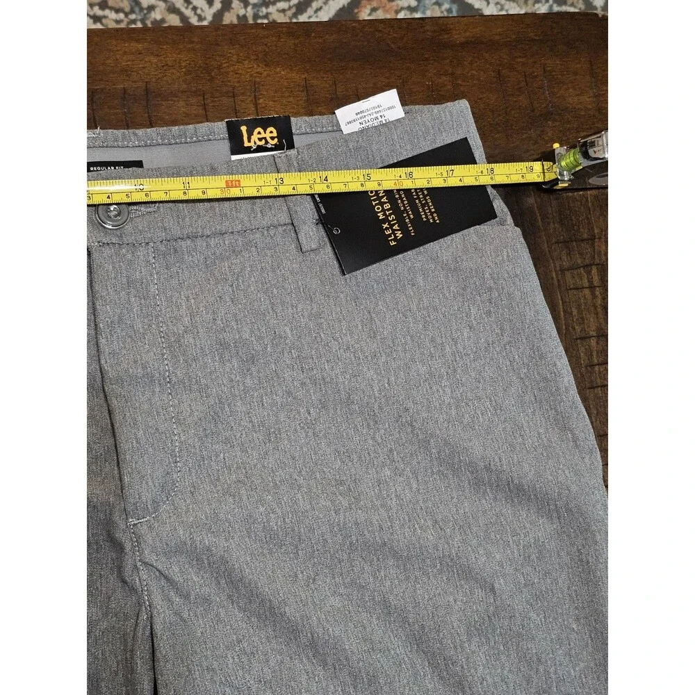Lee  Pants  GrayWomen's  Flex Motion  Mid Rise Straight Leg Ash Heather  Sz 14 - Picture 10 of 10